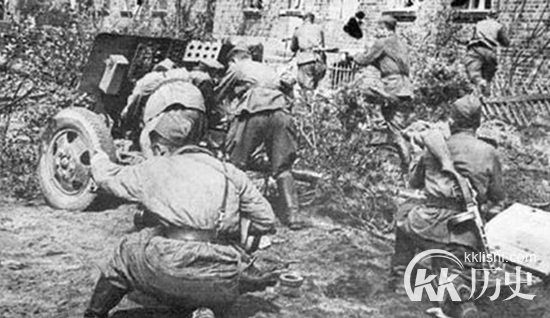 70年苏联大军压境:引发我国全民动员练兵