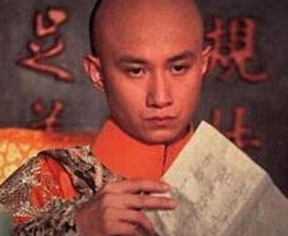 乾隆上位后就推翻了雍正的政策 乾隆为何如此着急