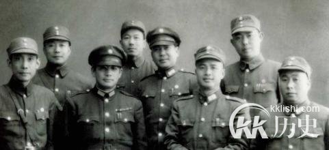 张灵甫带整个编74师上孟良崮是对是错
