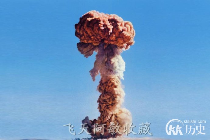 亿万国人泪奔!中国核弹元勋死后惊人一幕