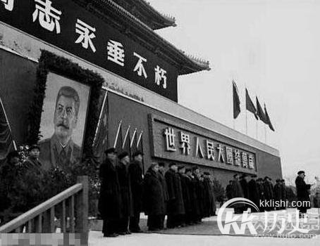 天安门藏有惊人玄机：爆料门前曾挂蒋介石头画像