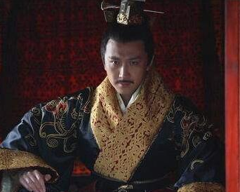 历史上的邛成太后一生都经历了什么