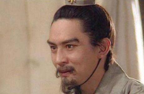 诸葛亮如果投奔曹营，他处于什么位置