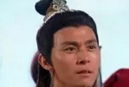公主成婚第三天突然自杀,侍女发现真相