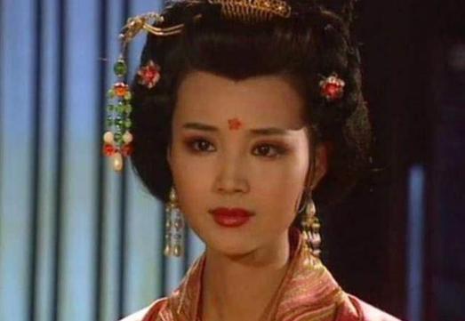 “梅花妆”出于上官婉儿之手