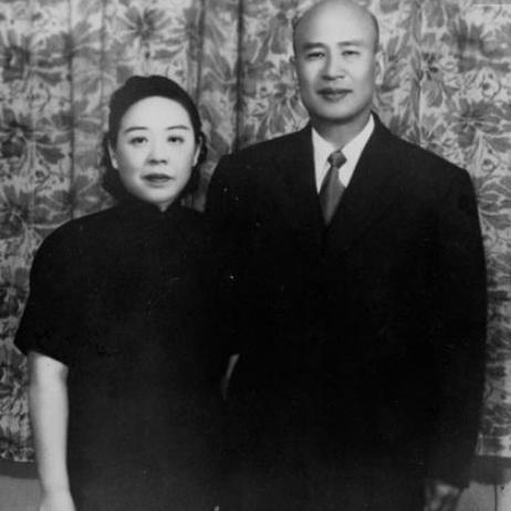 丈夫和下属的未婚妻有了孩子，她平静地处理了此事