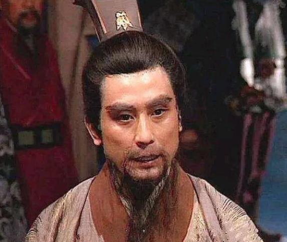 他是刘备心腹谋士,也和夷陵之战的爆发有关系