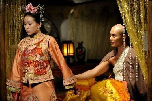 循贵妃进宫就得盛宠，无儿无女被封贵妃，比乾隆小47岁
