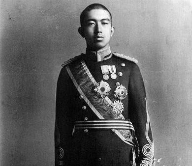 日本遭原子弹袭击后如果还不投降