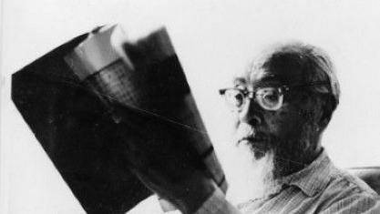 冯友兰：中国当代著名哲学家、教育家