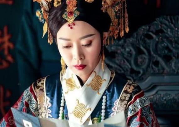 慈禧钟爱“拉冰床”,宫女们羞于启齿