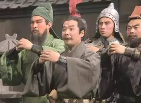 三国时期大家都染上了“刘备依赖症”!刘备奋斗的四个阶段!