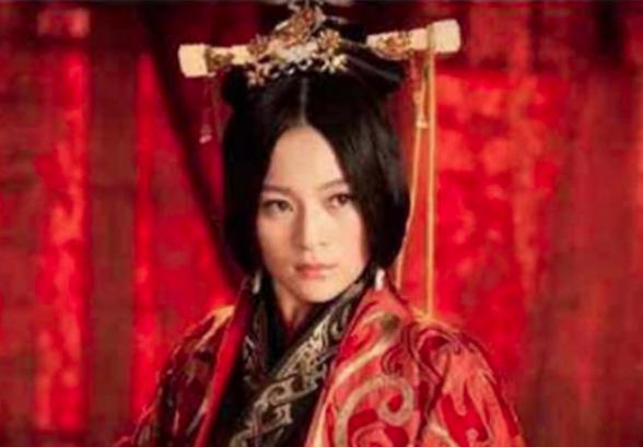 郭圣通:东汉第一任皇后,为嫁刘秀用10万大军做嫁妆