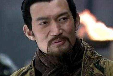 火烧赤壁之时，曹操的谋士都在干什么