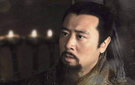手握卧龙凤雏和五虎将,为何刘备却能没统一呢