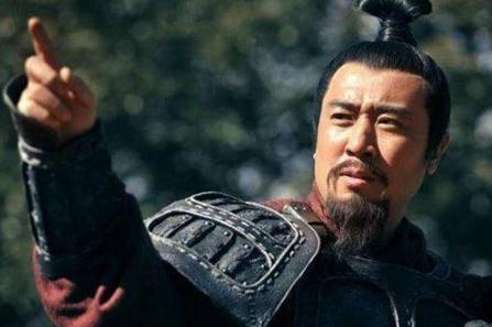 曹丕登基后刘备给他写了一封信!其内容暴露了刘备真实的想法!