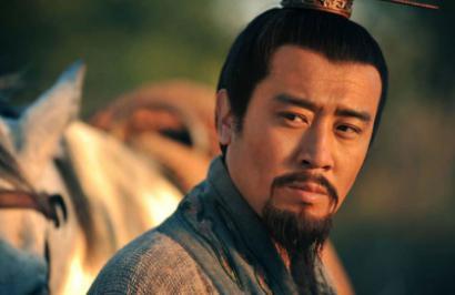 刘备要论功行最高待遇的人既不是诸葛亮也不是关羽 哪到底是谁呢