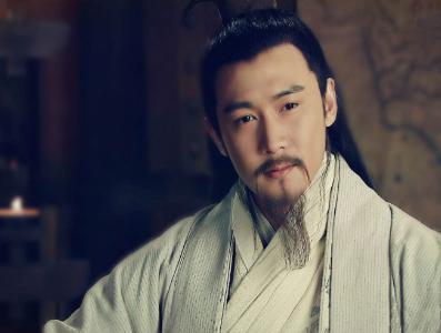 刘备要论功行最高待遇的人既不是诸葛亮也不是关羽 哪到底是谁呢