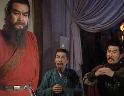 刘备为何要脱离袁绍单干呢 难道说他给的待遇不好吗
