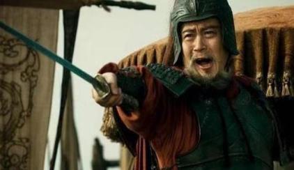 刘备为何要脱离袁绍单干呢 难道说他给的待遇不好吗