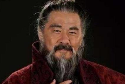 曹操把7个女儿都嫁给汉献帝的目的是什么