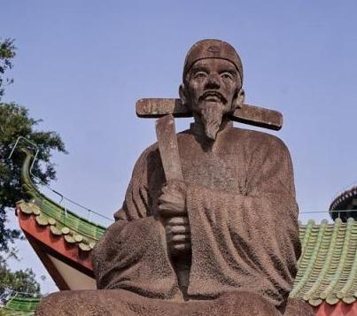 历史上的海瑞最后的结局是什么 年事已高最后病死在任上