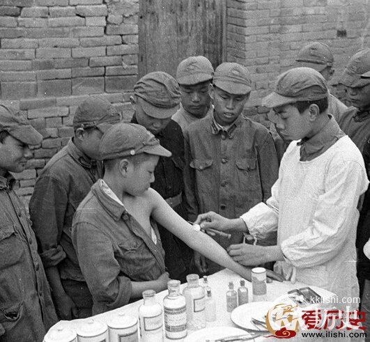 长征中最大秘密:生死时刻是谁放了红军生路
