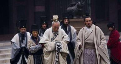 春秋战国的经济战管仲用了什么法子帮齐桓公推上霸主之位