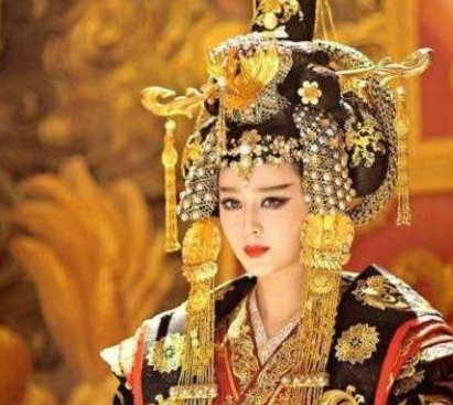 武则天被迫退位之后 李旦为何留着她不杀而是让她安享晚年