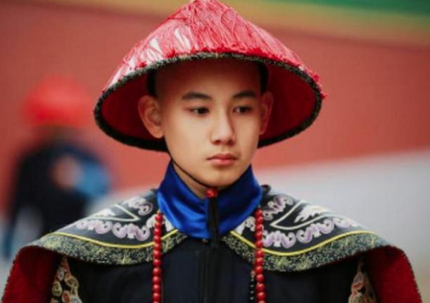 爱新觉罗·永瑆:乾隆最抠门的儿子,妻子是大清皇后的侄女