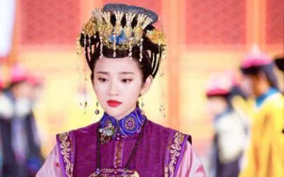 她曾是皇太极最宠爱的妃子,海兰珠的出现之后她却被送给了大臣!