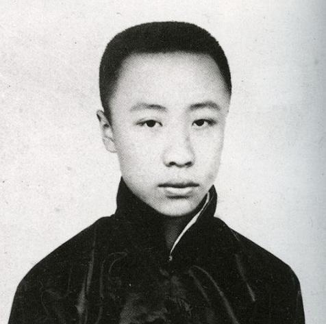 溥仪童年有什么癖好,宫女听完都羞红了脸