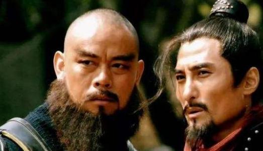 “马上林冲,马下武松”的后面两句是什么
