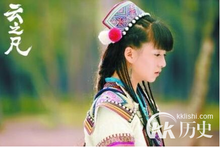 云之凡小蛮的真实身份是什么 小蛮是谁的女儿