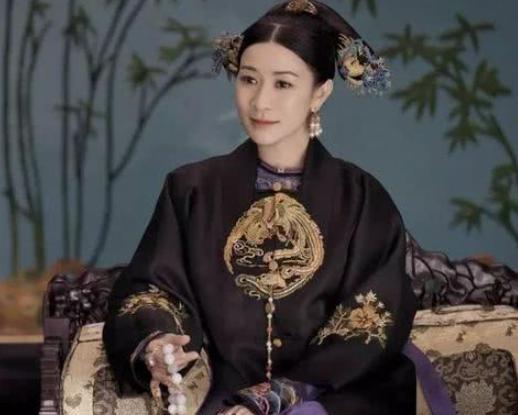 乌拉那拉氏生前享受皇后待遇,死后没有地宫