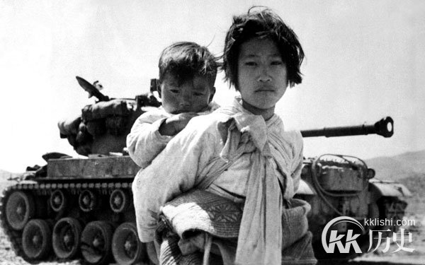 朝鲜和韩国战争的导火线是什么？
