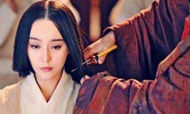 武则天被赶到感业寺,剃发前说了什么