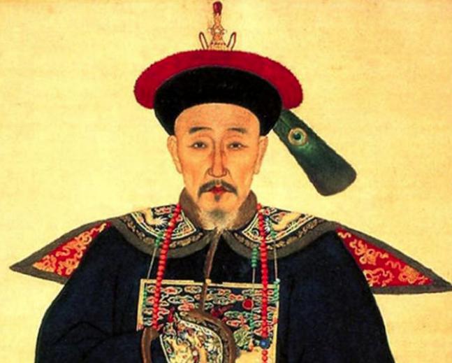 大贪官和坤,他到底是靠什么聚集了那么多财富