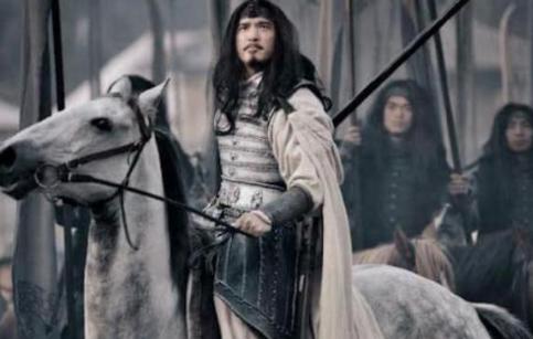 此人文武双全,祖父是东汉名将!骁勇善战不输关羽!