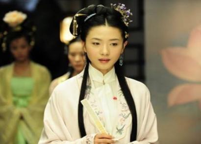 皇帝招才女入宫,她作词一首就失宠了