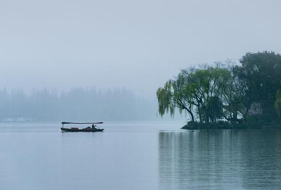 陈子龙的一首《点绛唇&middot;春日风雨有感》表达了什么