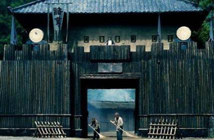 空城计司马懿有十万大军为何“扭头就跑”