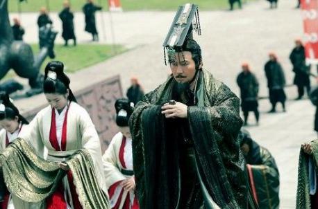 韩信成名之后有几次自立的机会