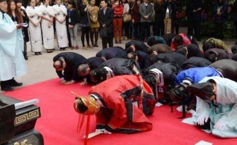 元朝和明朝之间还有朝代