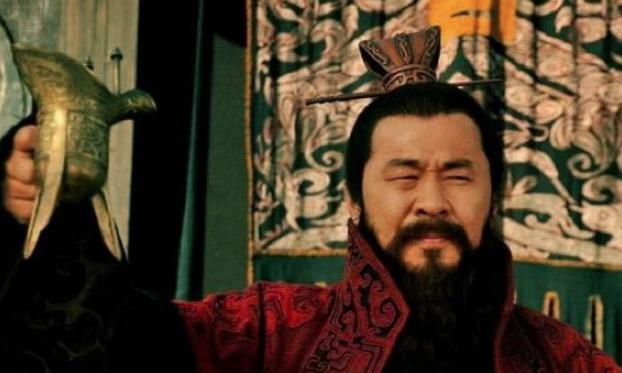 荀彧对曹操忠心耿耿,最后却被曹操逼死