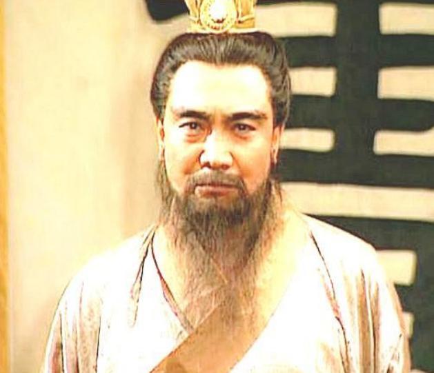 司马徽:刘备靠他起家,曹操见到他也毕恭毕敬