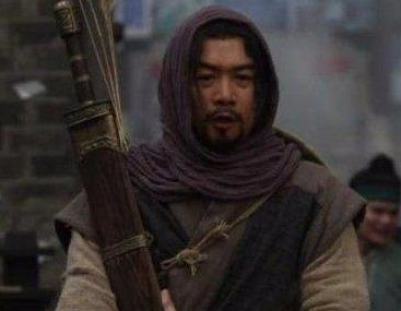 高俅的贵人是谁