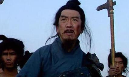 庞德很有气节都被关羽给杀了 为何关羽会放过一个没有气节的于禁呢