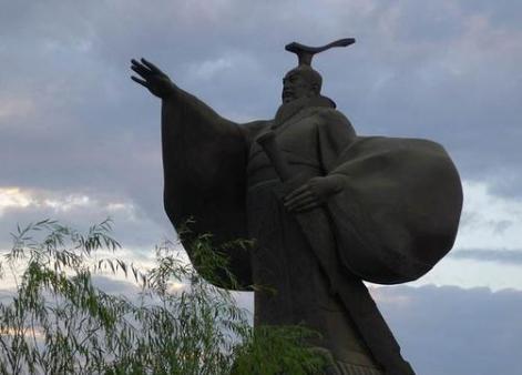 刘安和刘彻谁的地位高