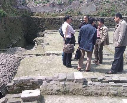 揭秘雍正皇帝墓地之谜 为何陵墓打开后立马用水泥封起来